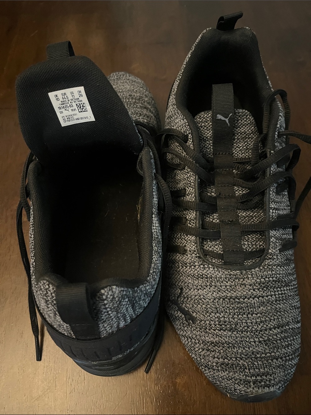 Puma Men's Black and Gray Knit Sneakers